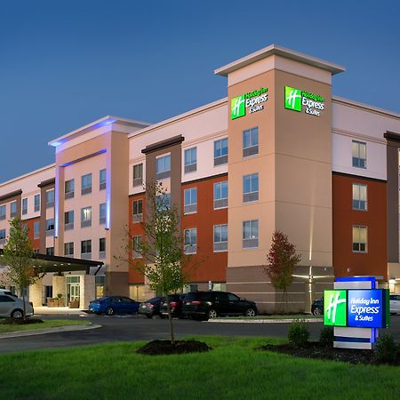 Holiday Inn Express & Suites - Fayetteville South, An Ihg Hotel Екстериор снимка